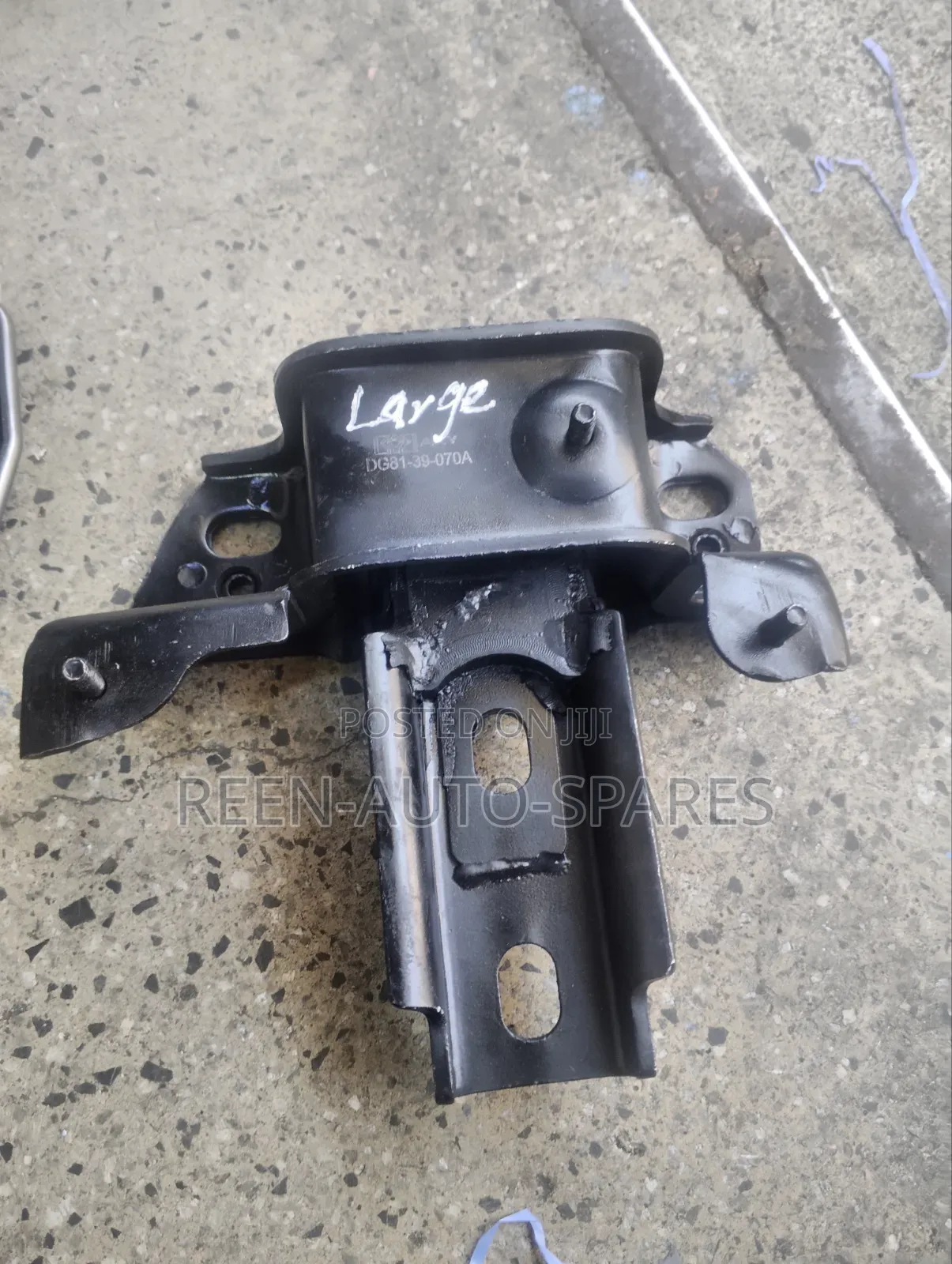 Engine Mount Mazda Demio