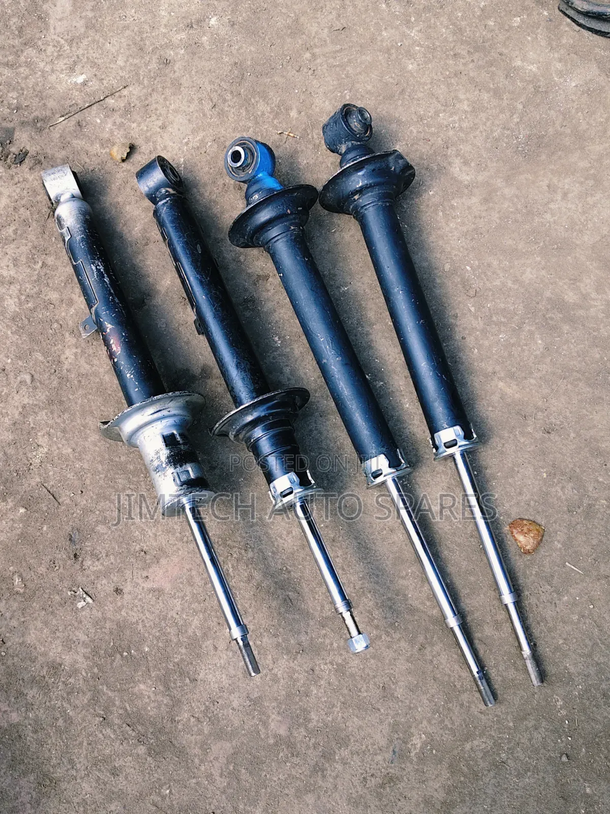 Lexus IS 250 Front and Rear Shock Absorbers