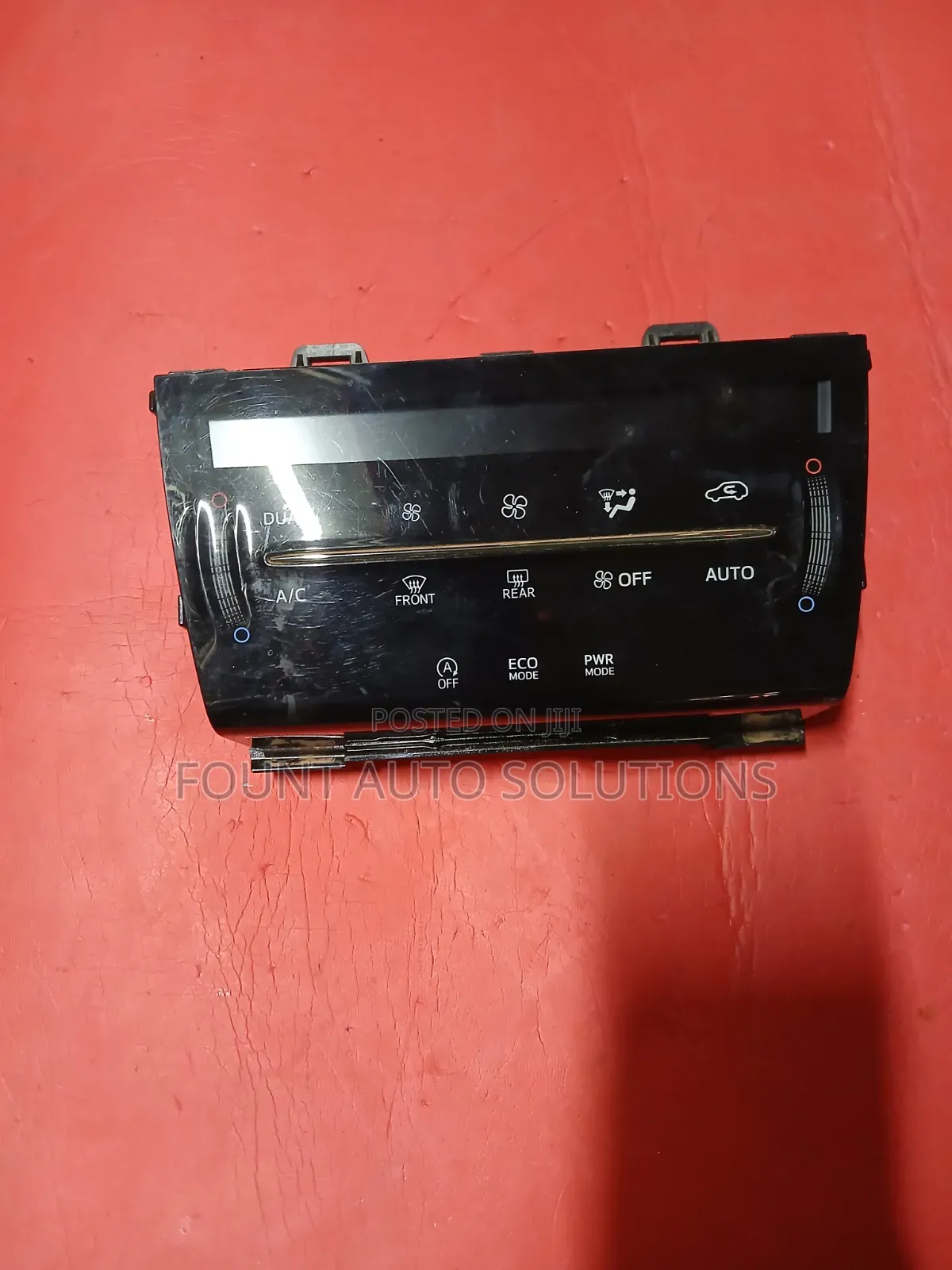 A/C Control Panel Toyota Harrier 2013