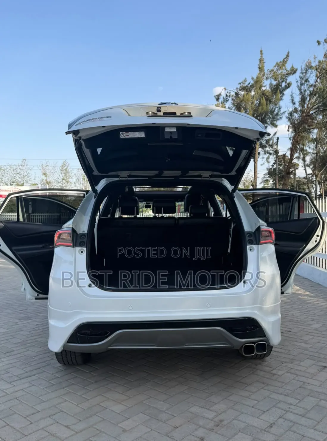 Toyota Harrier 2.0 2016 Pearl