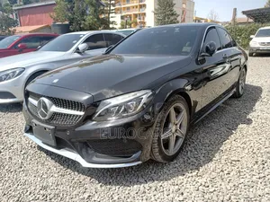 Mercedes-Benz C200 2015 Black