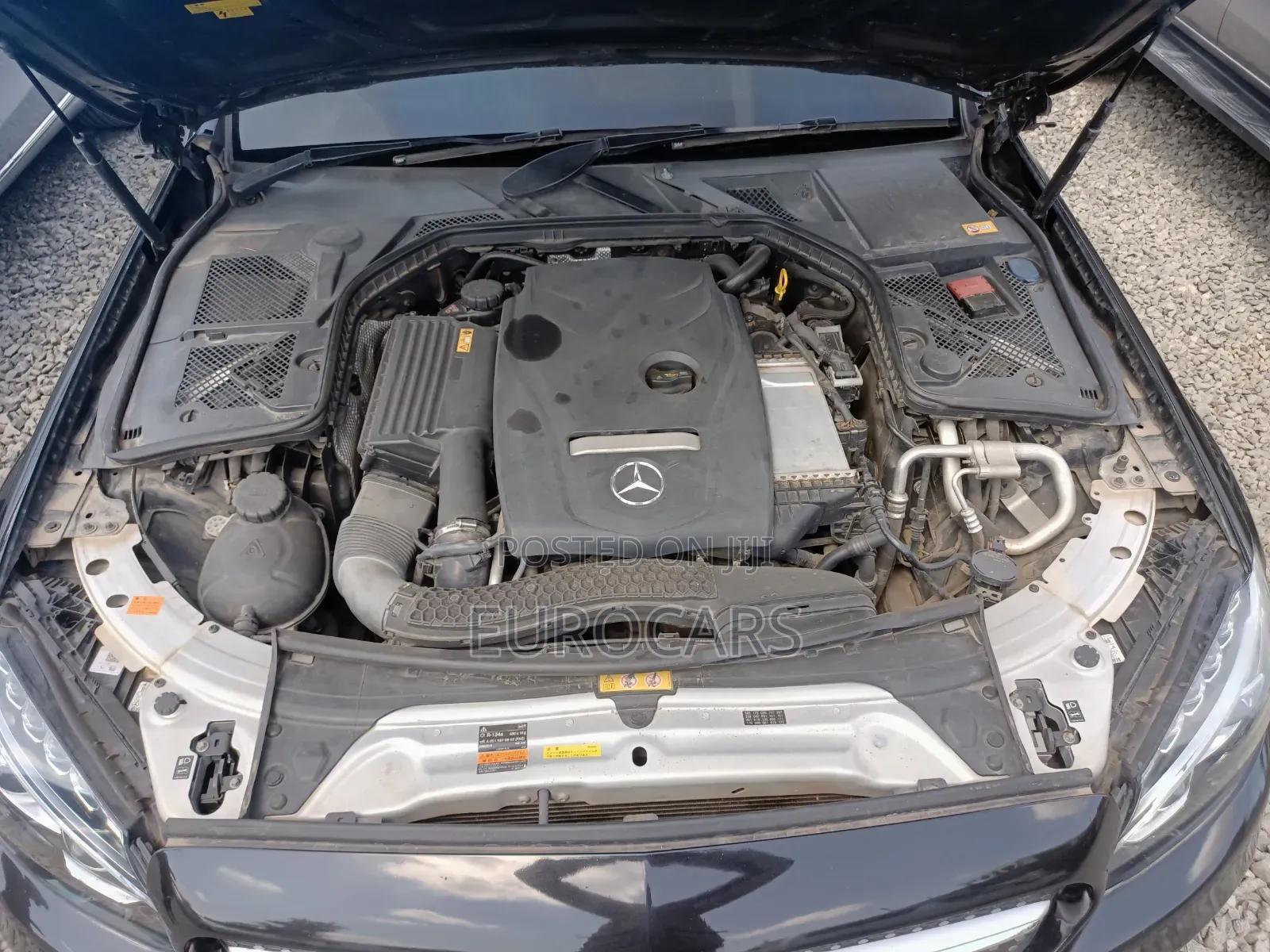 Mercedes-Benz C200 2015 Black