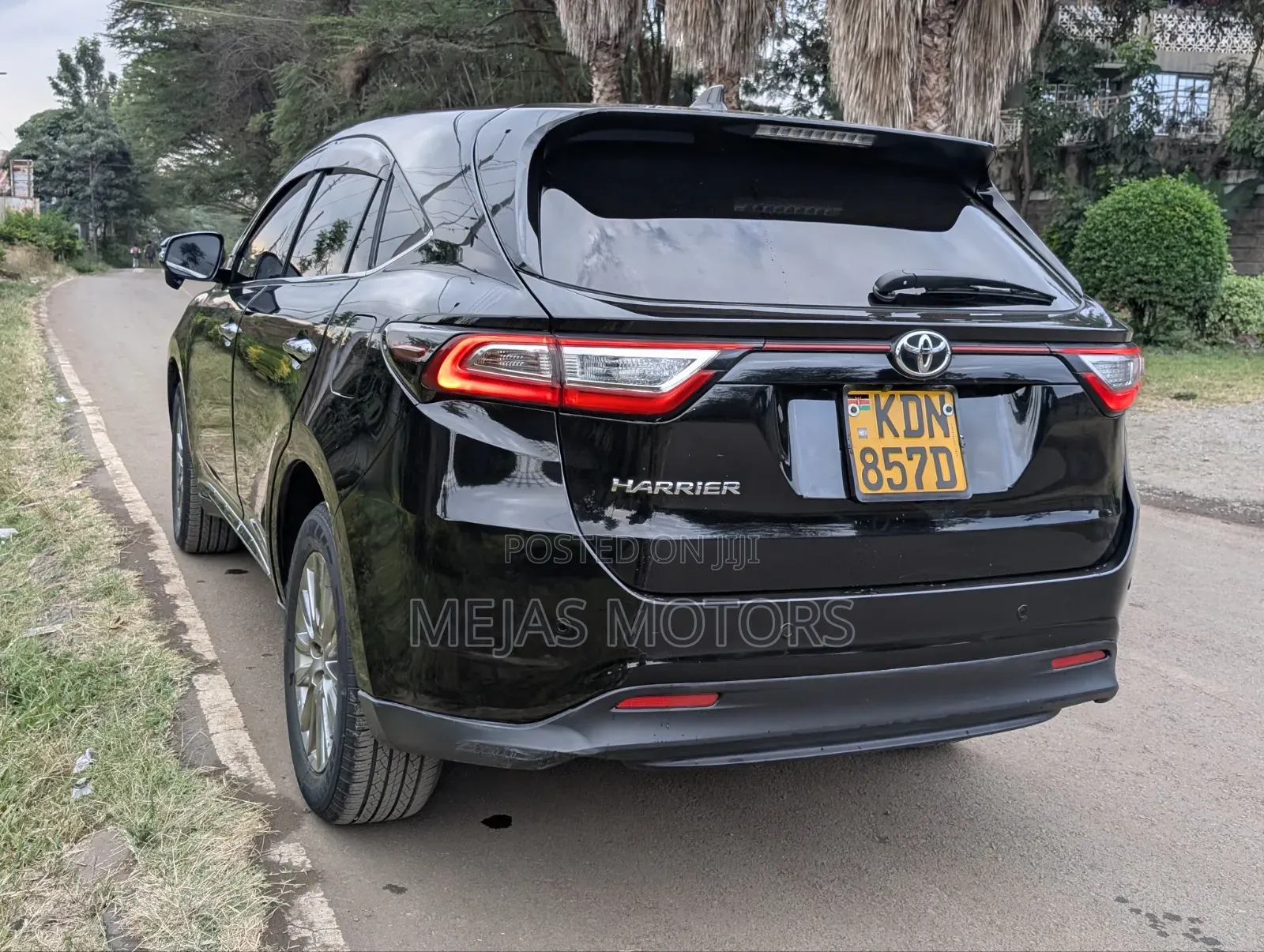 Toyota Harrier 2017 Black