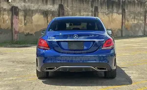 Mercedes-Benz C200 2019 Blue