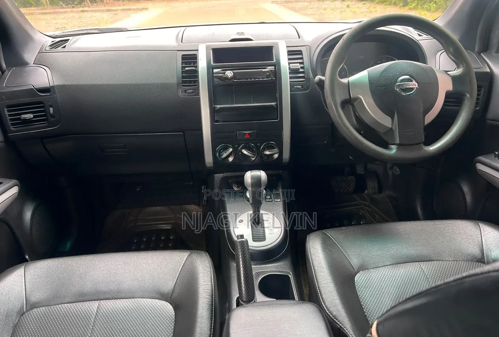 Nissan X-Trail 2.0 Petrol AWD 2014 Silver