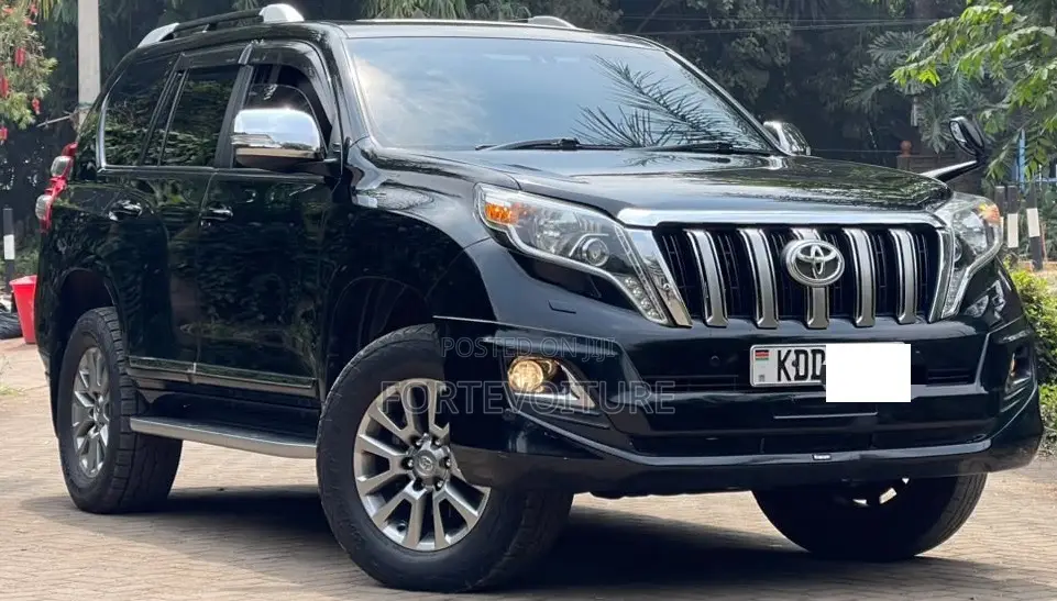 Toyota Land Cruiser Prado 2017 Black