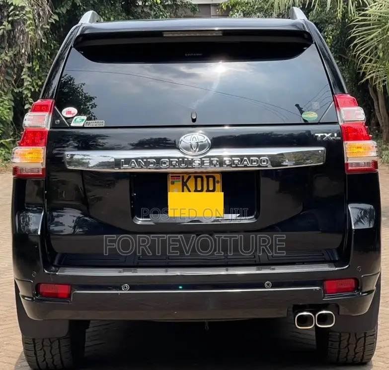 Toyota Land Cruiser Prado 2017 Black