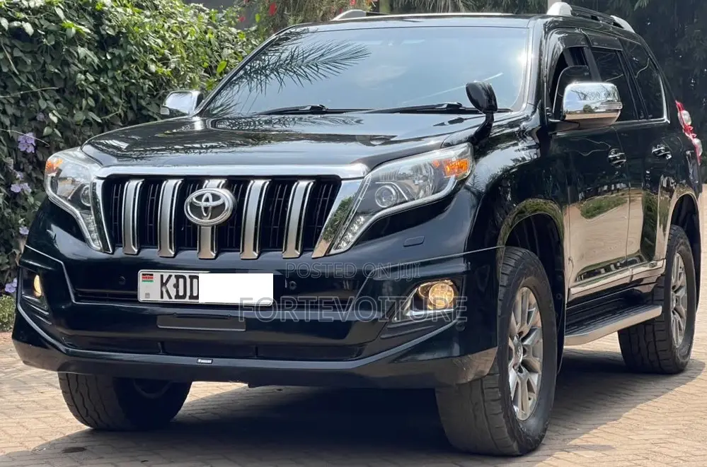 Toyota Land Cruiser Prado 2017 Black