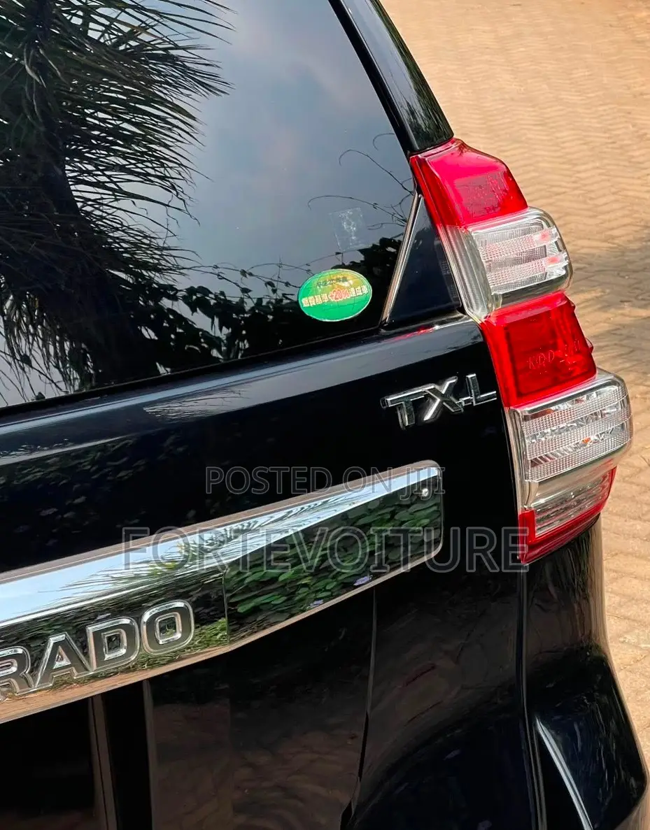Toyota Land Cruiser Prado 2017 Black