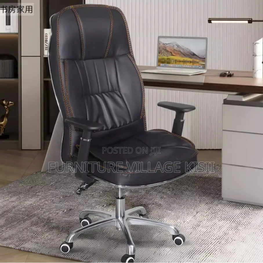 Office Chair: Excutive Leather Seat