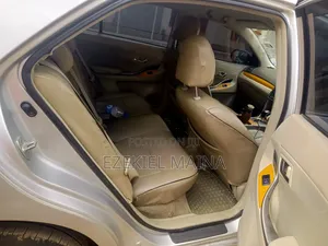 Toyota Premio 2009 Silver