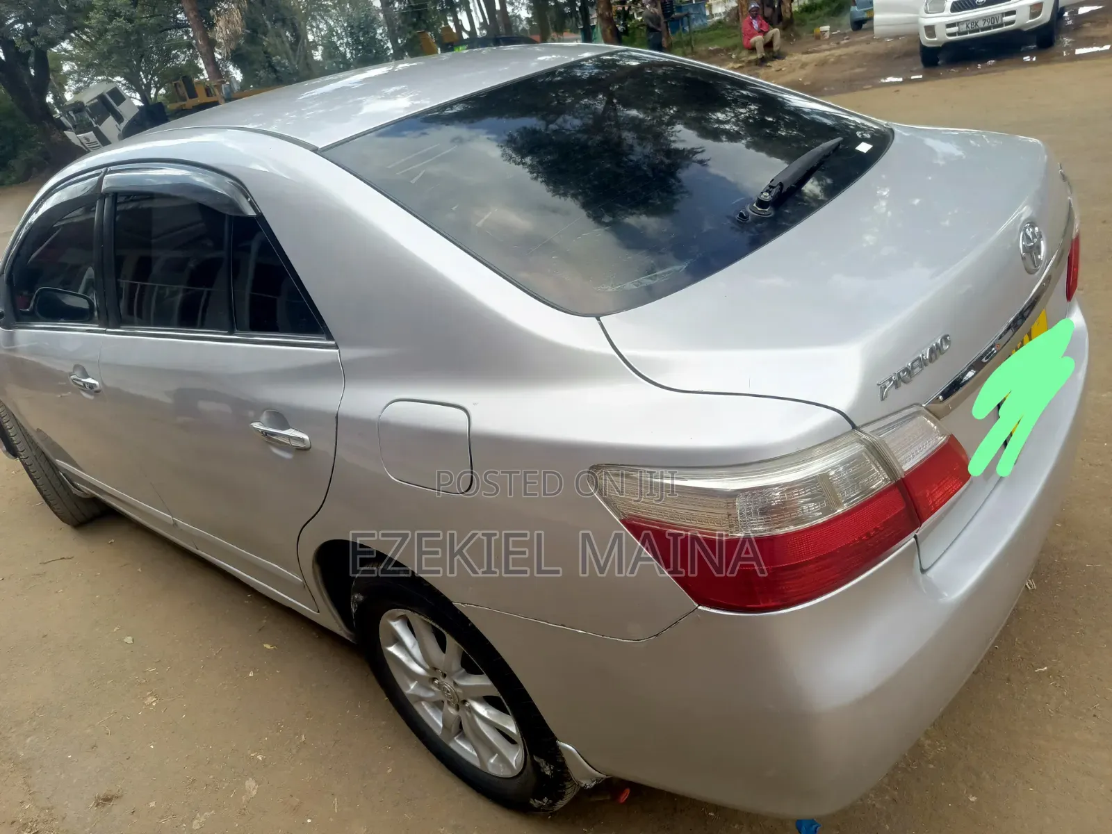 Toyota Premio 2009 Silver