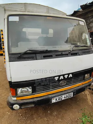 Tata Tata 713s 2004 White