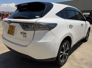 Toyota Harrier 2016 White