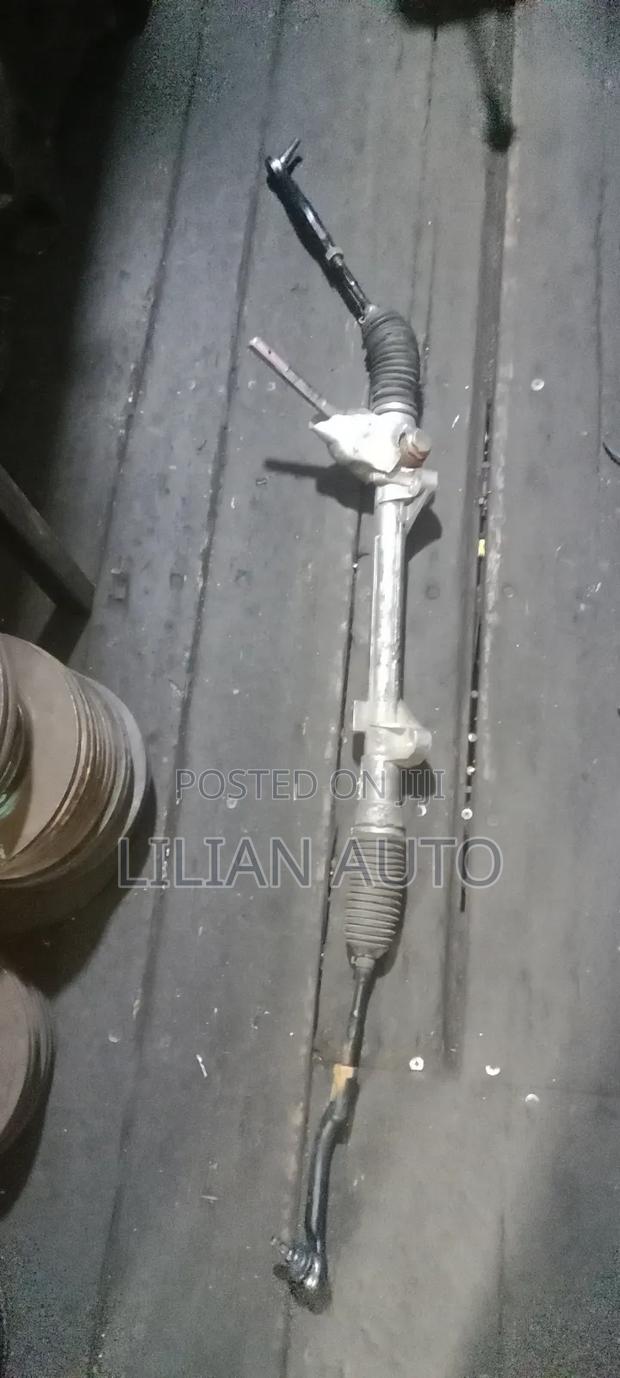 Nissan Extrail Nt31 Steering Rack