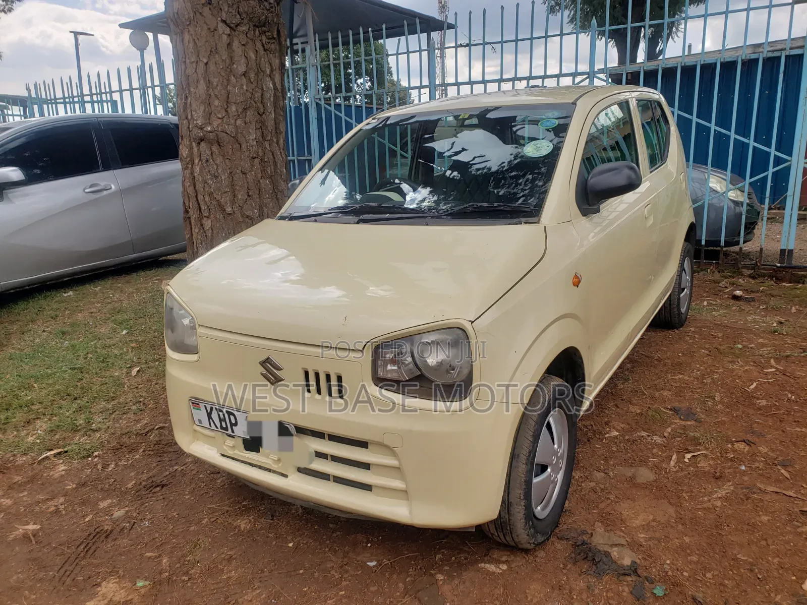Suzuki Alto 2015 Beige
