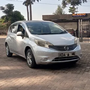 Nissan Note 2013 Silver