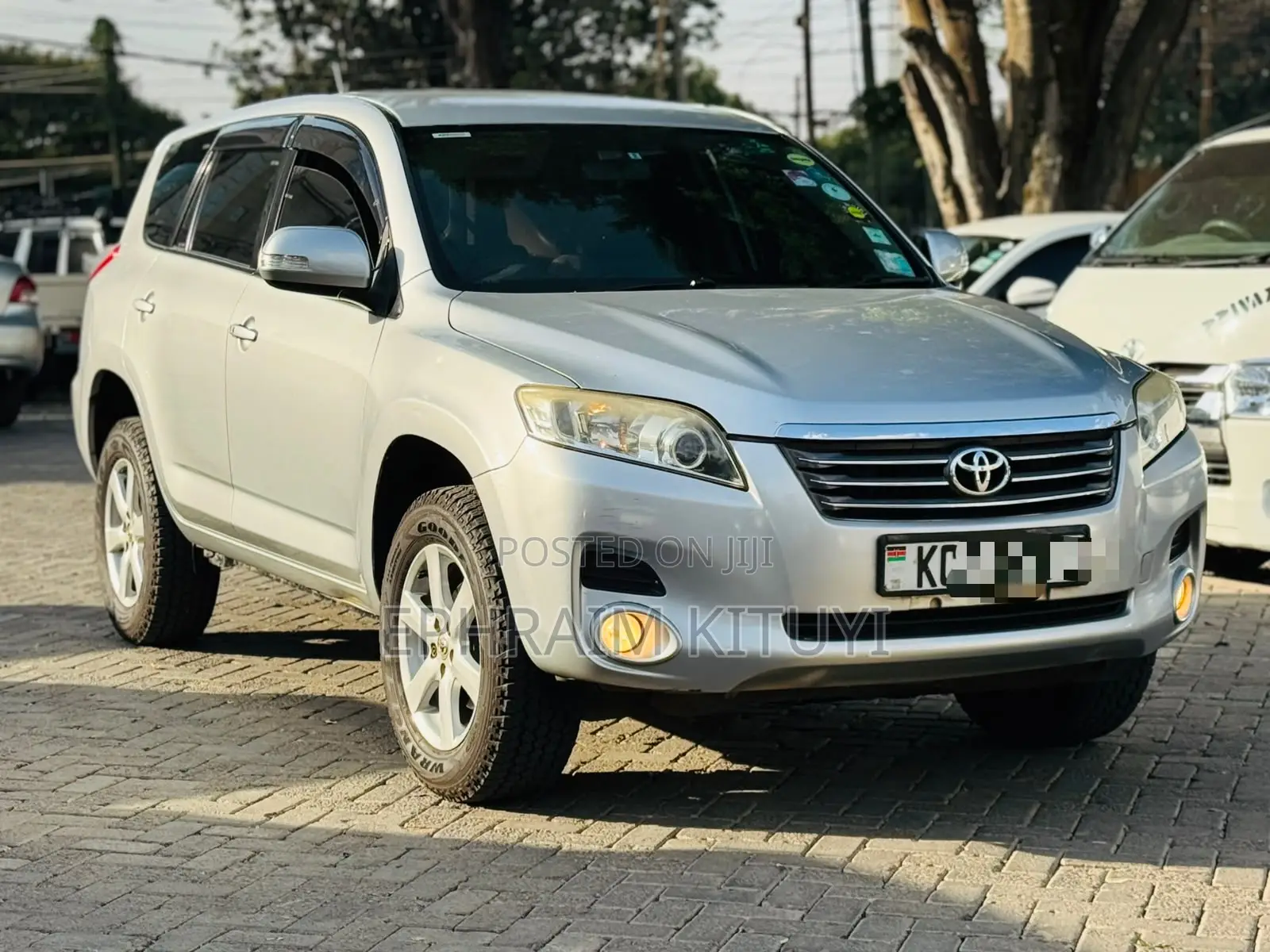 Toyota Vanguard 2008 Silver