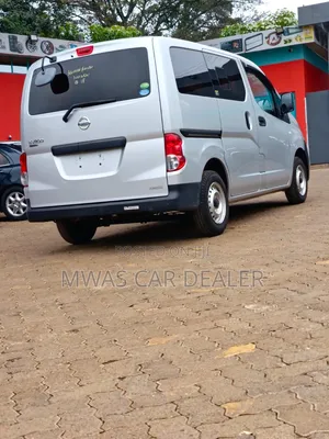 Nissan NV200 2019 Silver