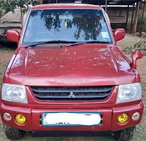 Mitsubishi Pajero Mini 2003 Red