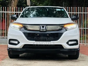 Honda Vezel 2019 White