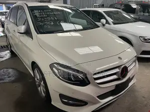 Mercedes-Benz B-Class B180 Petrol 2019 White