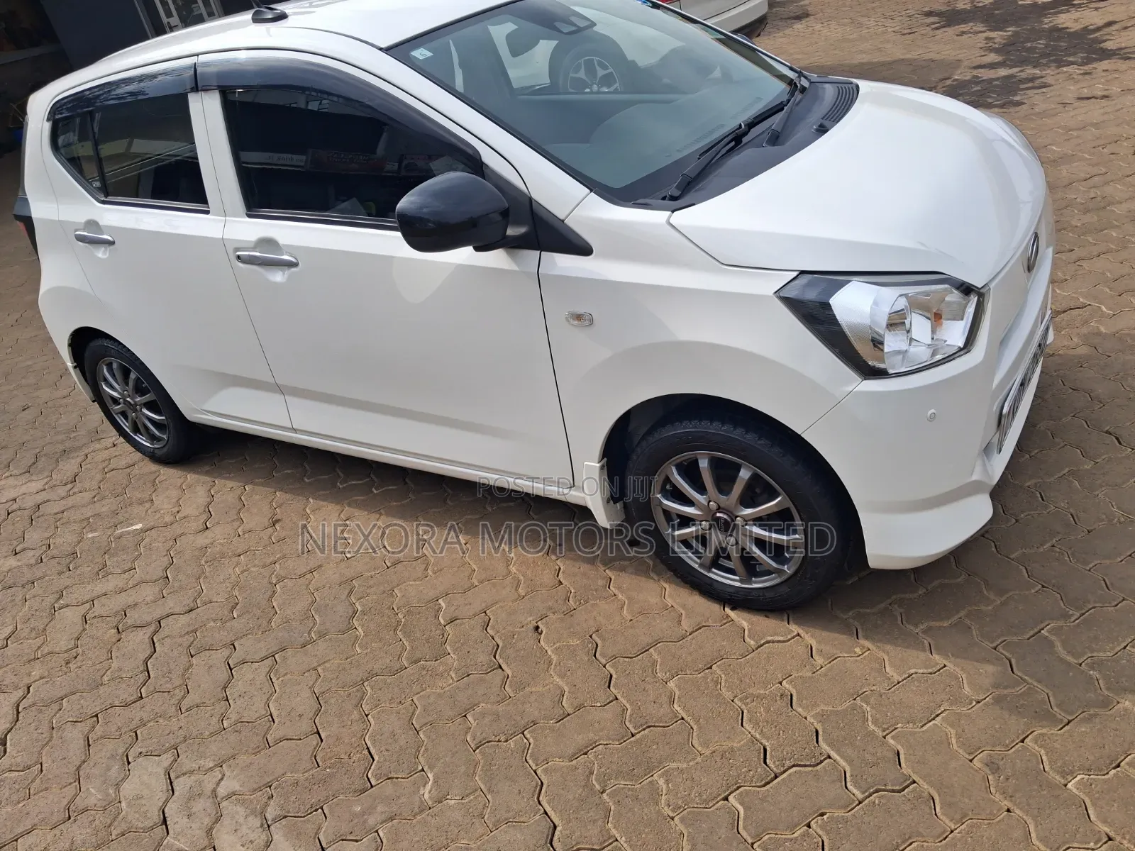 Daihatsu Mira 2019 White