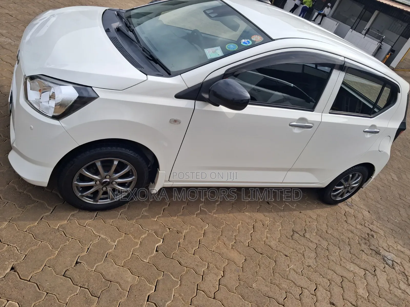 Daihatsu Mira 2019 White