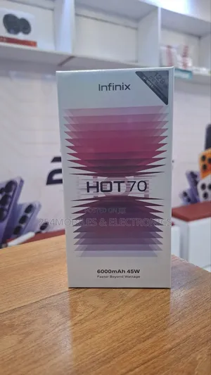 New Infinix Hot 70 128 GB Blue