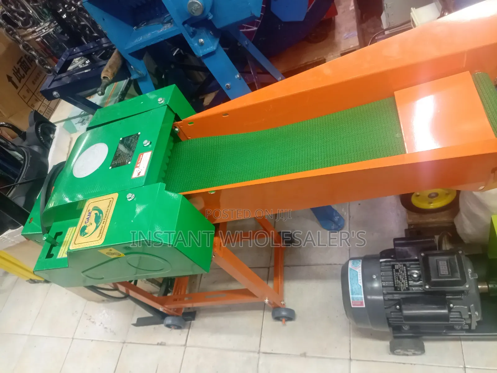 Chaff Cutter With Conveyer Belt