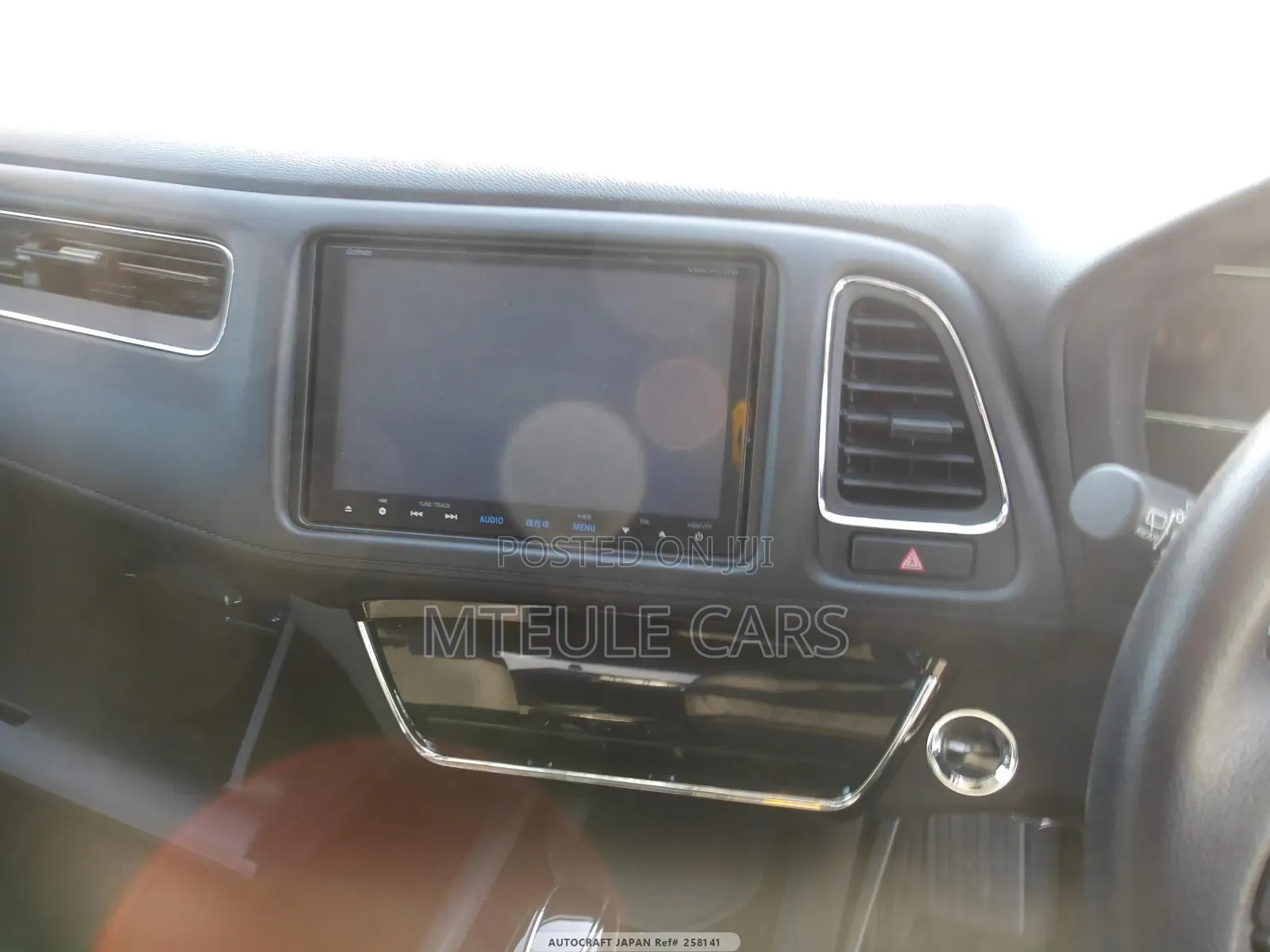 Honda Vezel 2019 White
