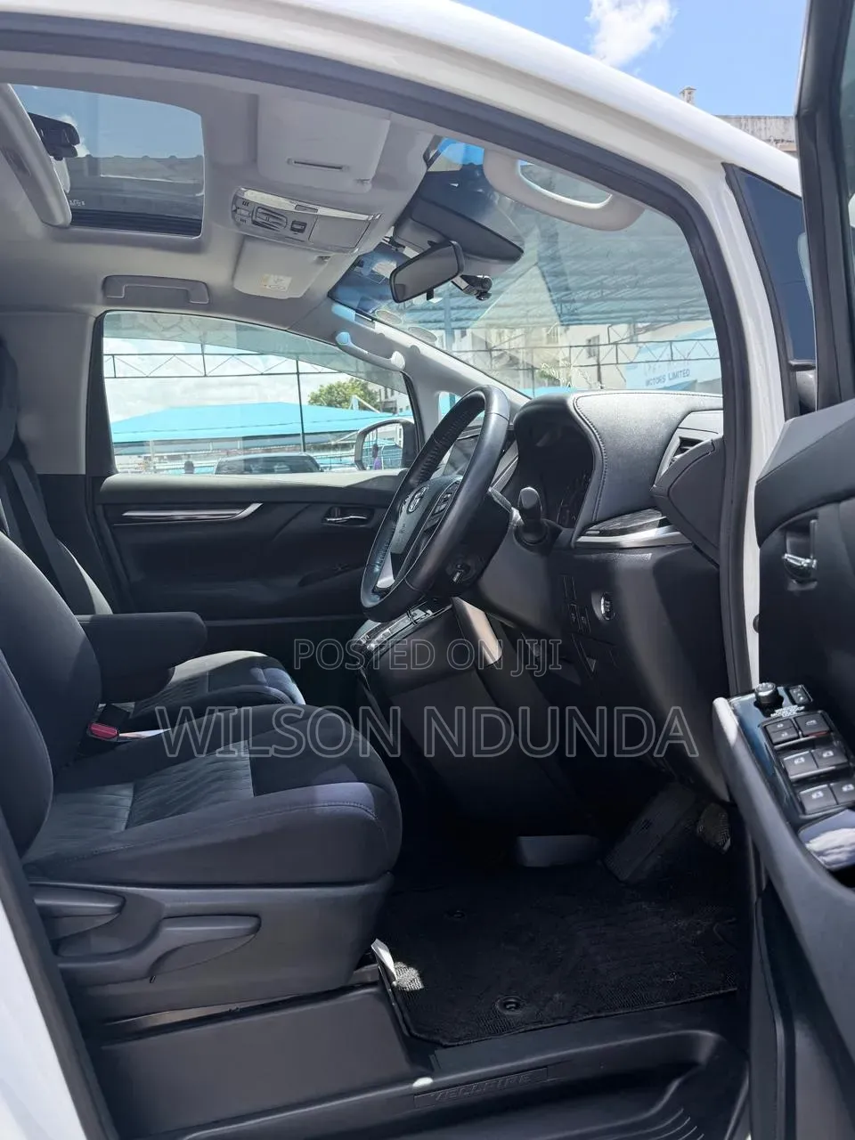 Toyota Vellfire 2019 White