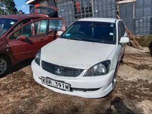 Mitsubishi Lancer 2005 White