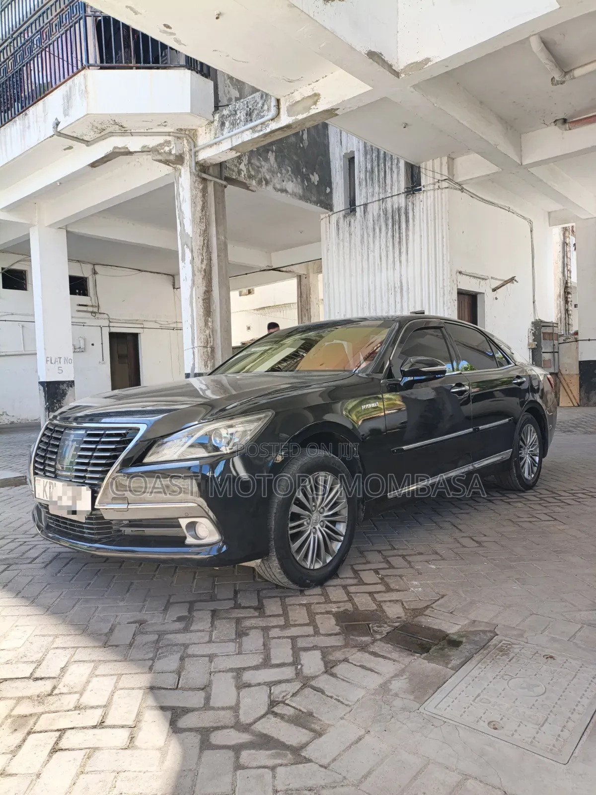 Toyota Crown 2015 Black