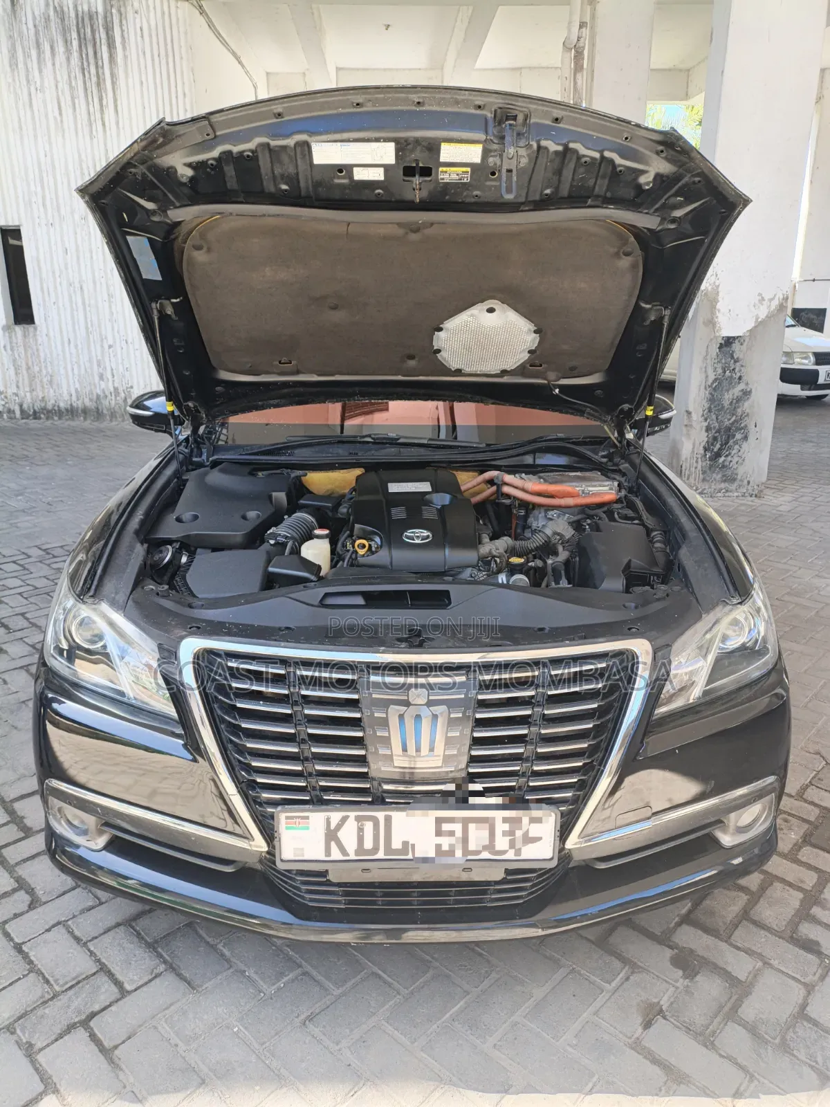 Toyota Crown 2015 Black