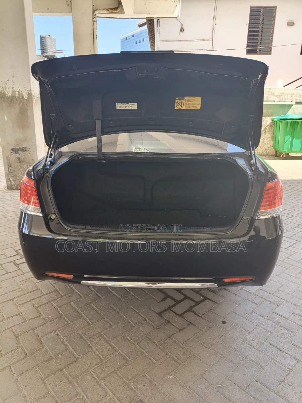 Toyota Crown 2015 Black