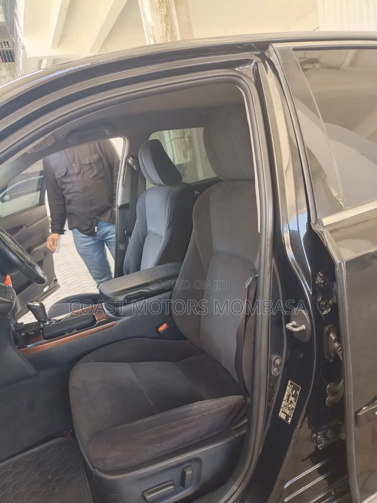 Toyota Crown 2015 Black