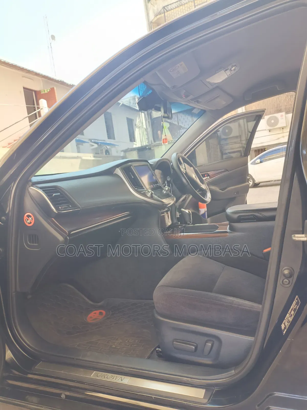 Toyota Crown 2015 Black