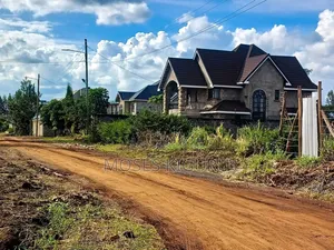 Kenyatta Road, Croton Ridge, 50x100 Plots.