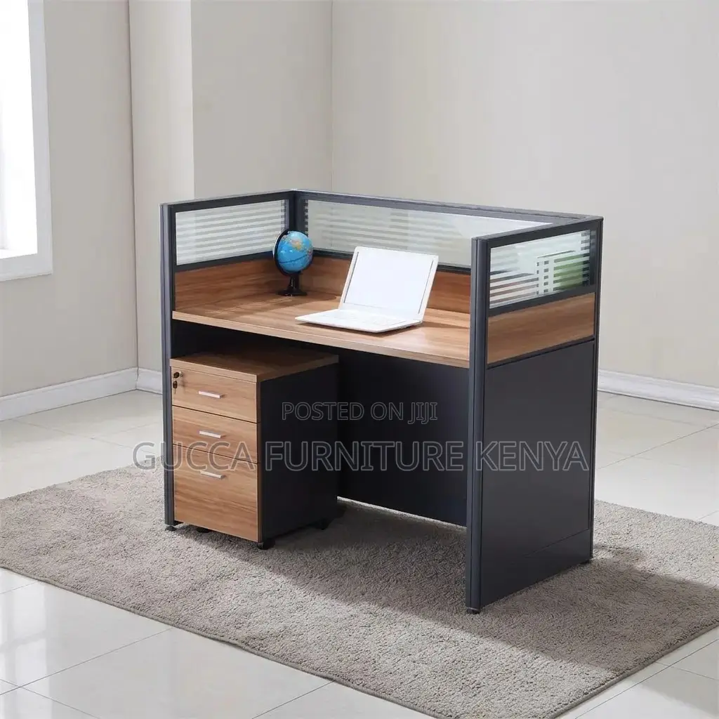 Single User Modular Workstation Desk.