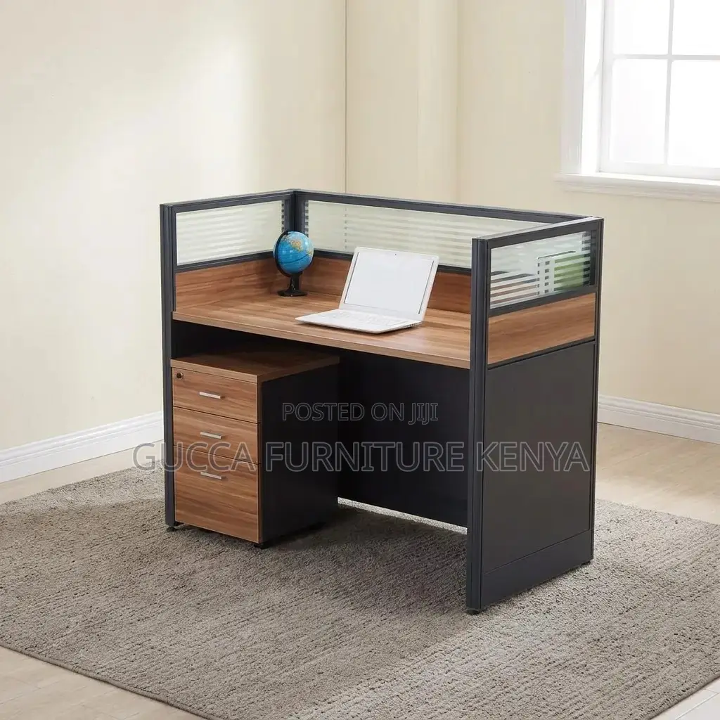 Single User Modular Workstation Desk.