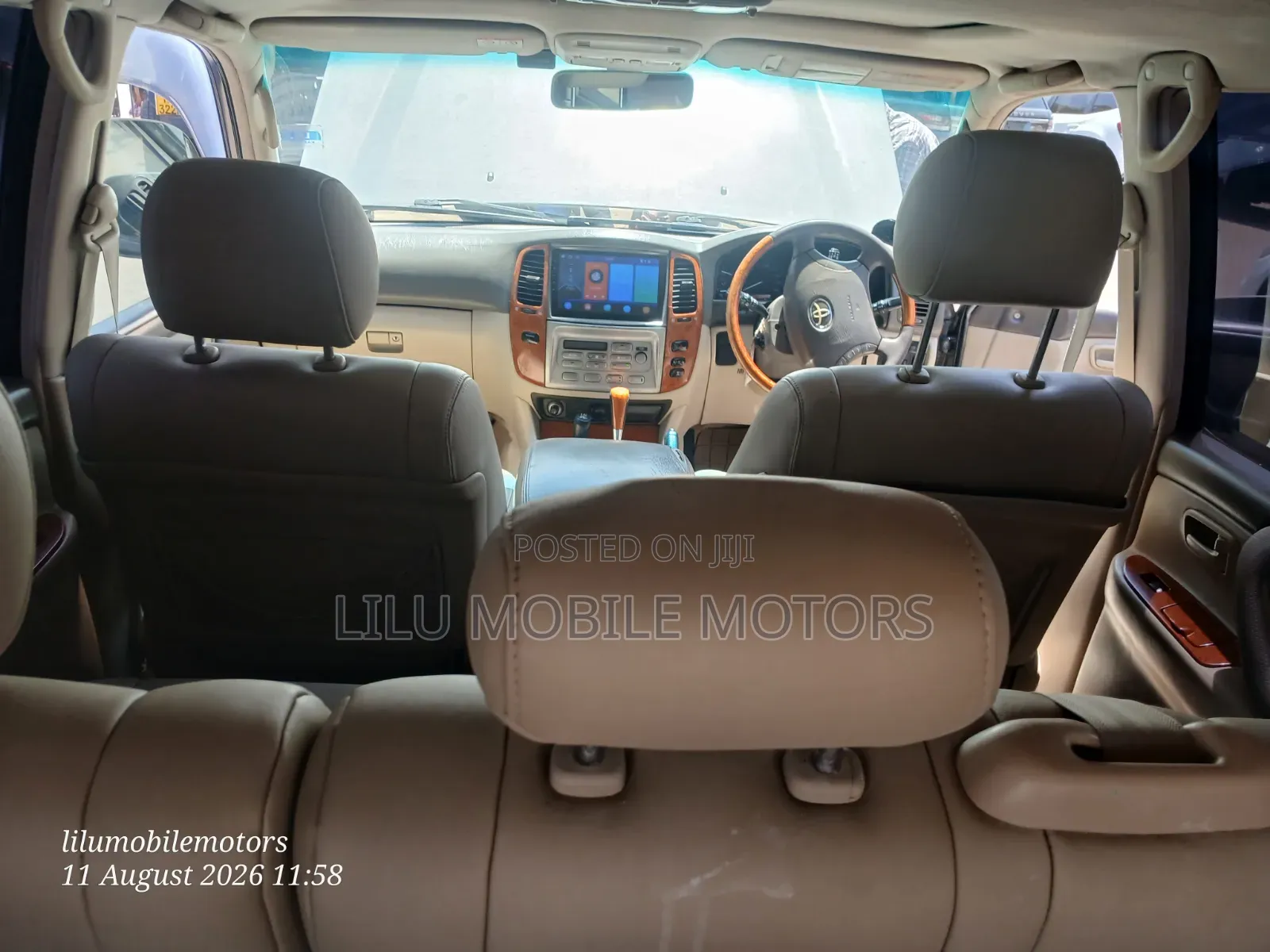 Toyota Land Cruiser 2006 Gray