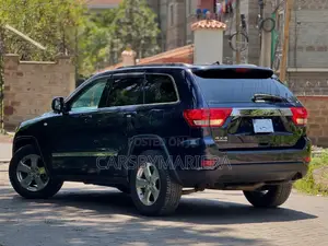 Jeep Cherokee 2013 Blue