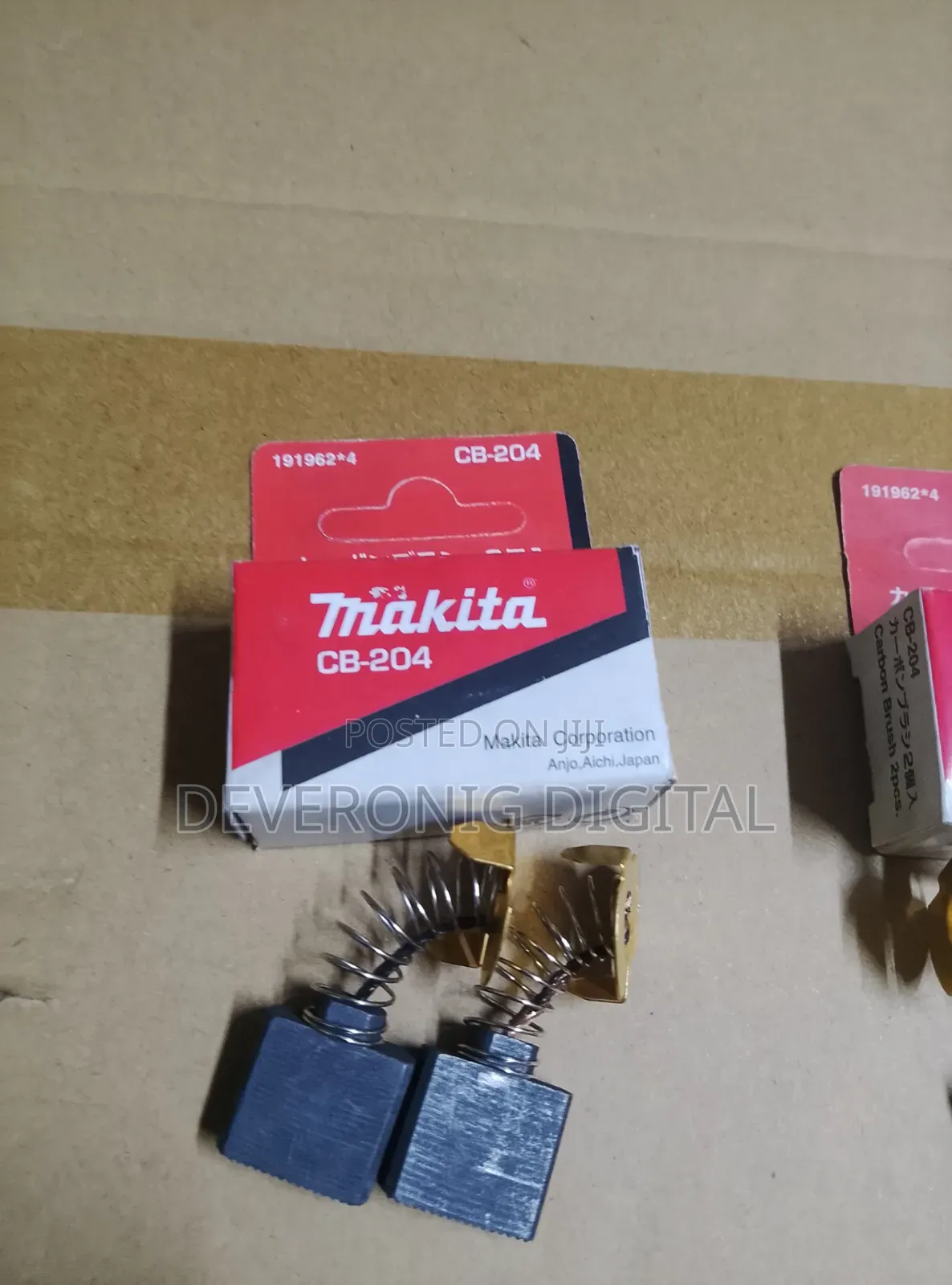 Makita CB-204 Carbon Brushes
