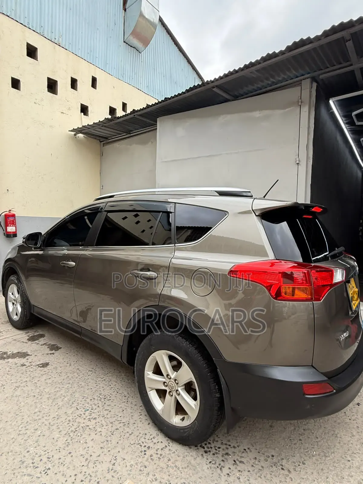 Toyota RAV4 2015 Brown