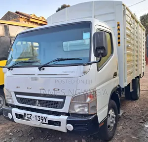 Mitsubishi Canter Fe84 (Box Body)