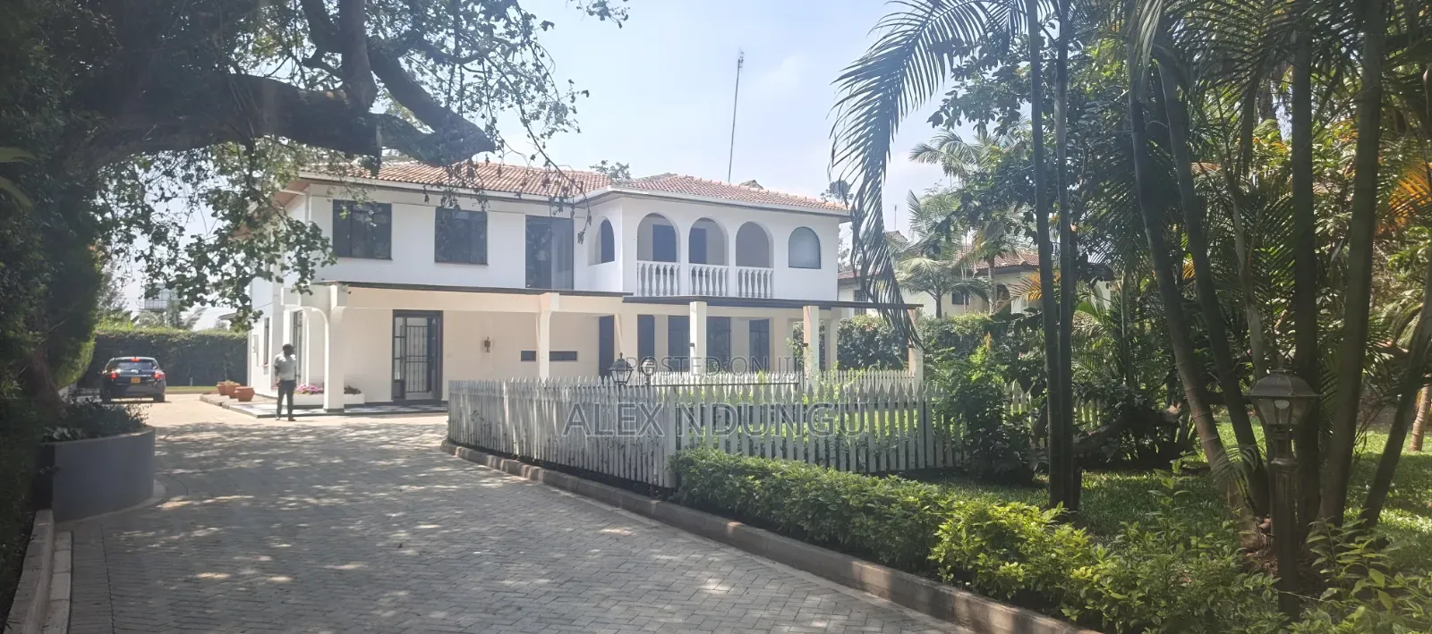 5bdrm House in Nairobi Central for sale
