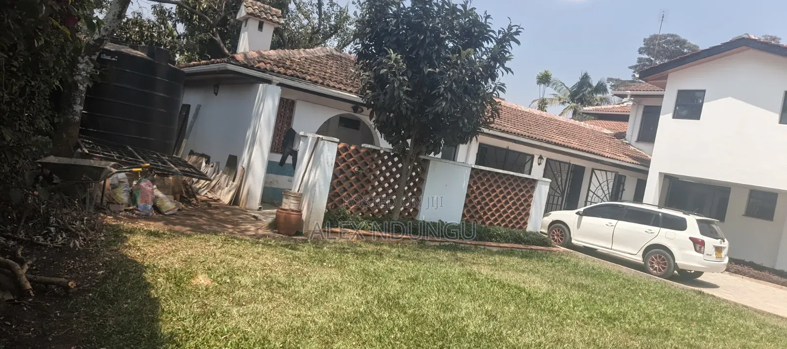 5bdrm House in Nairobi Central for sale