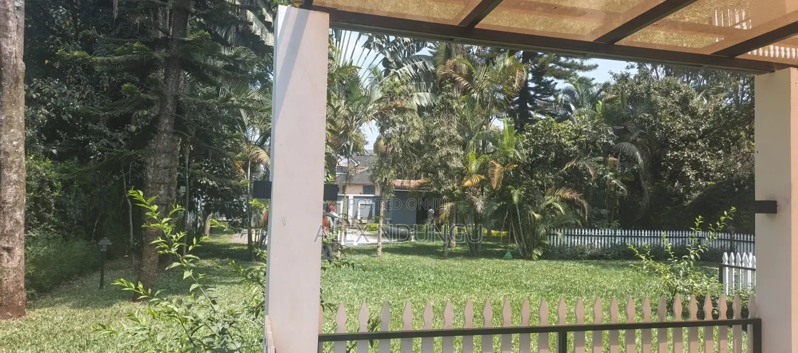 5bdrm House in Nairobi Central for sale