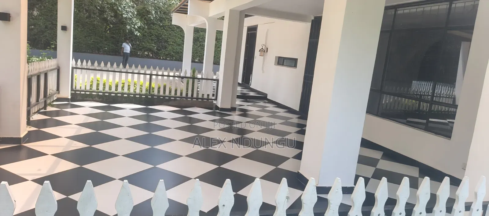 5bdrm House in Nairobi Central for sale
